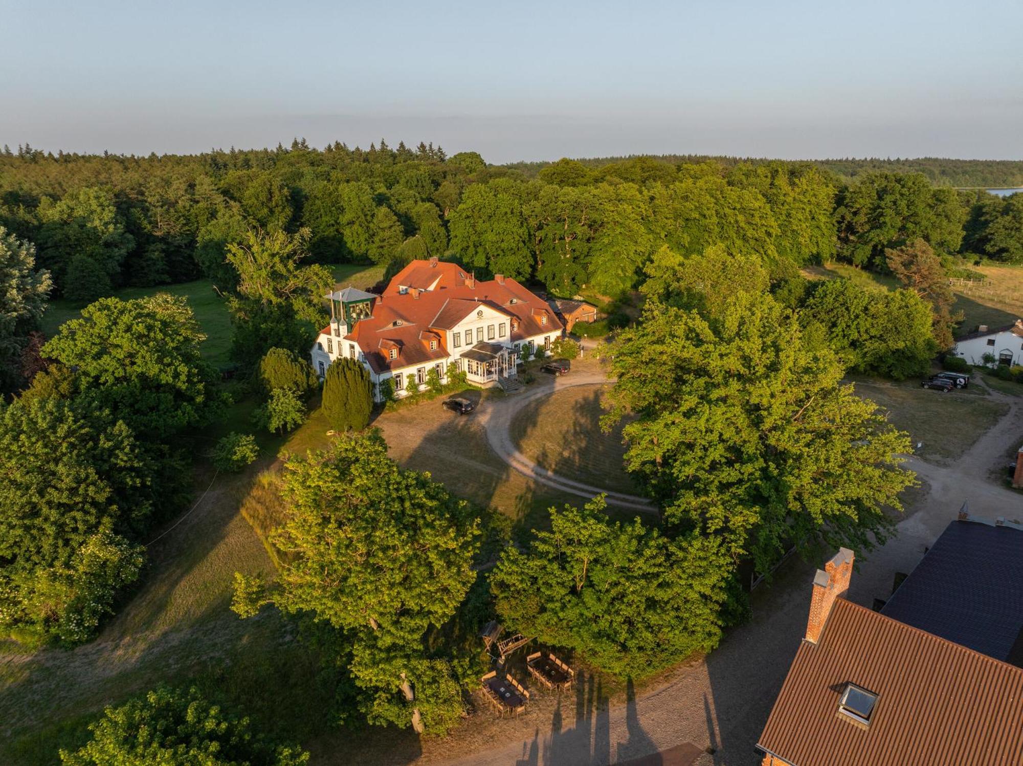 Gut Gross Zecher - Ferienzimmer Seedorf  Luaran gambar